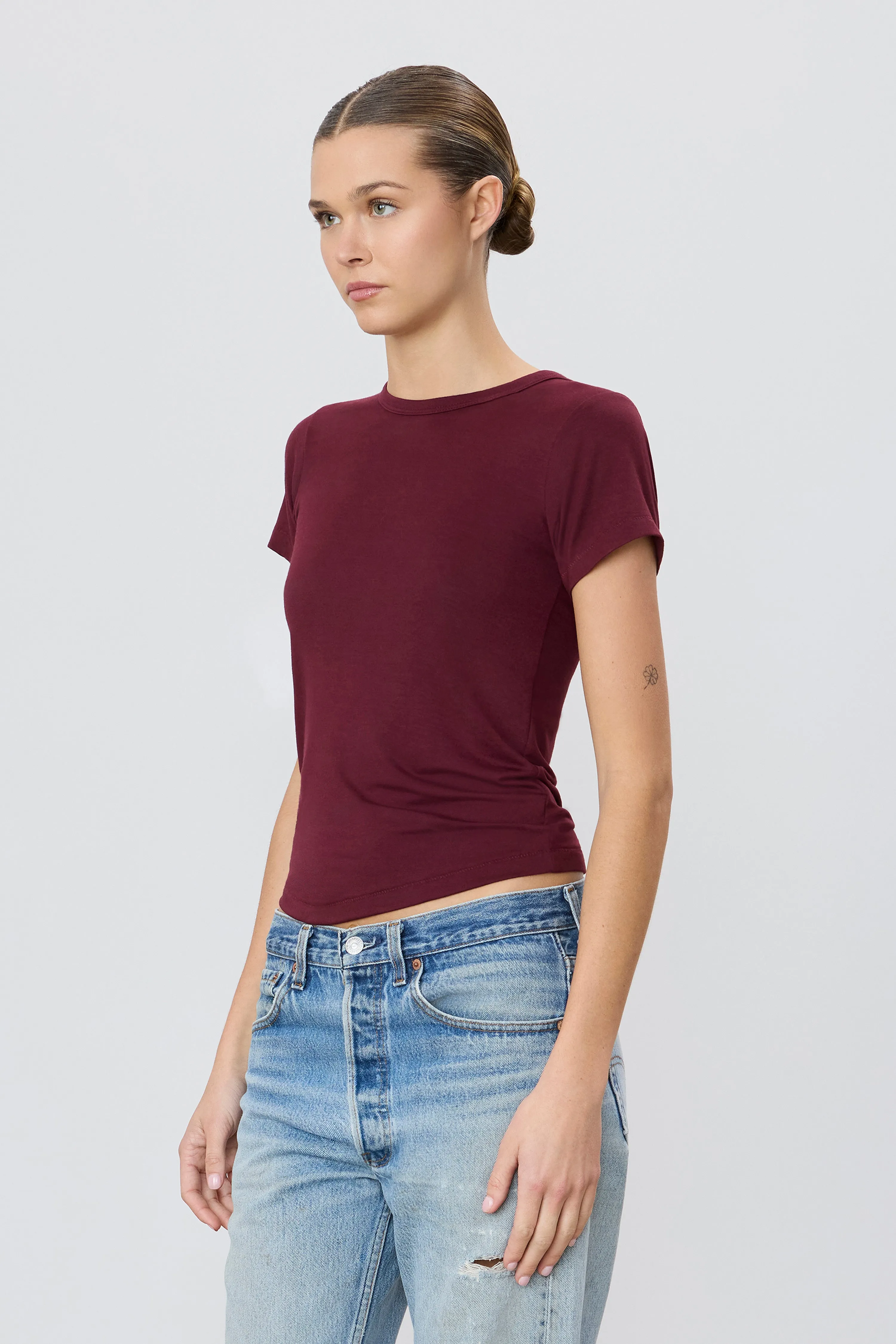 FITTED CREWNECK SHORT SLEEVE T-SHIRT sold by Eterne product image thumbnail 3