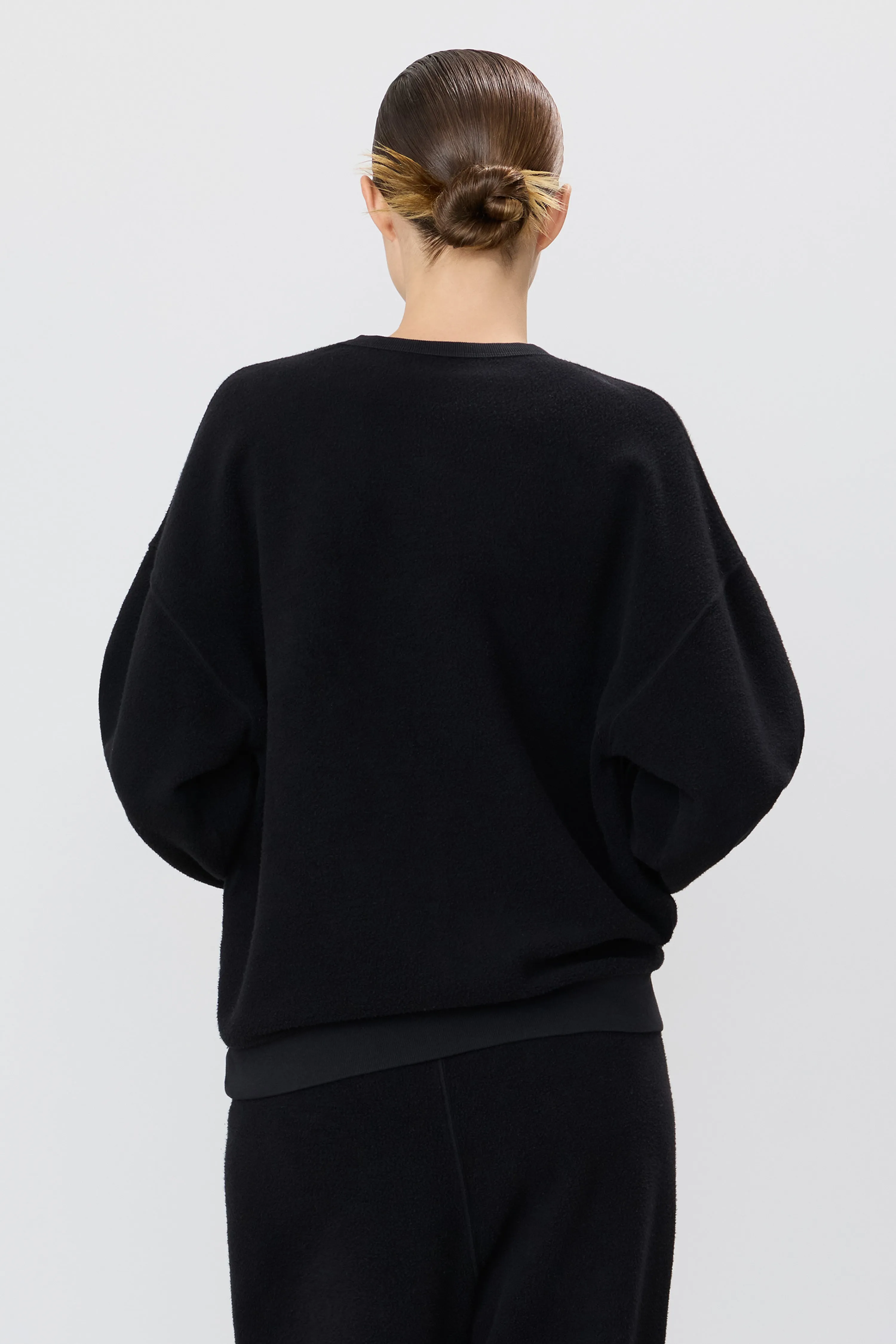 CLASSIC CREW SWEATSHIRT sold by Eterne product image thumbnail 4