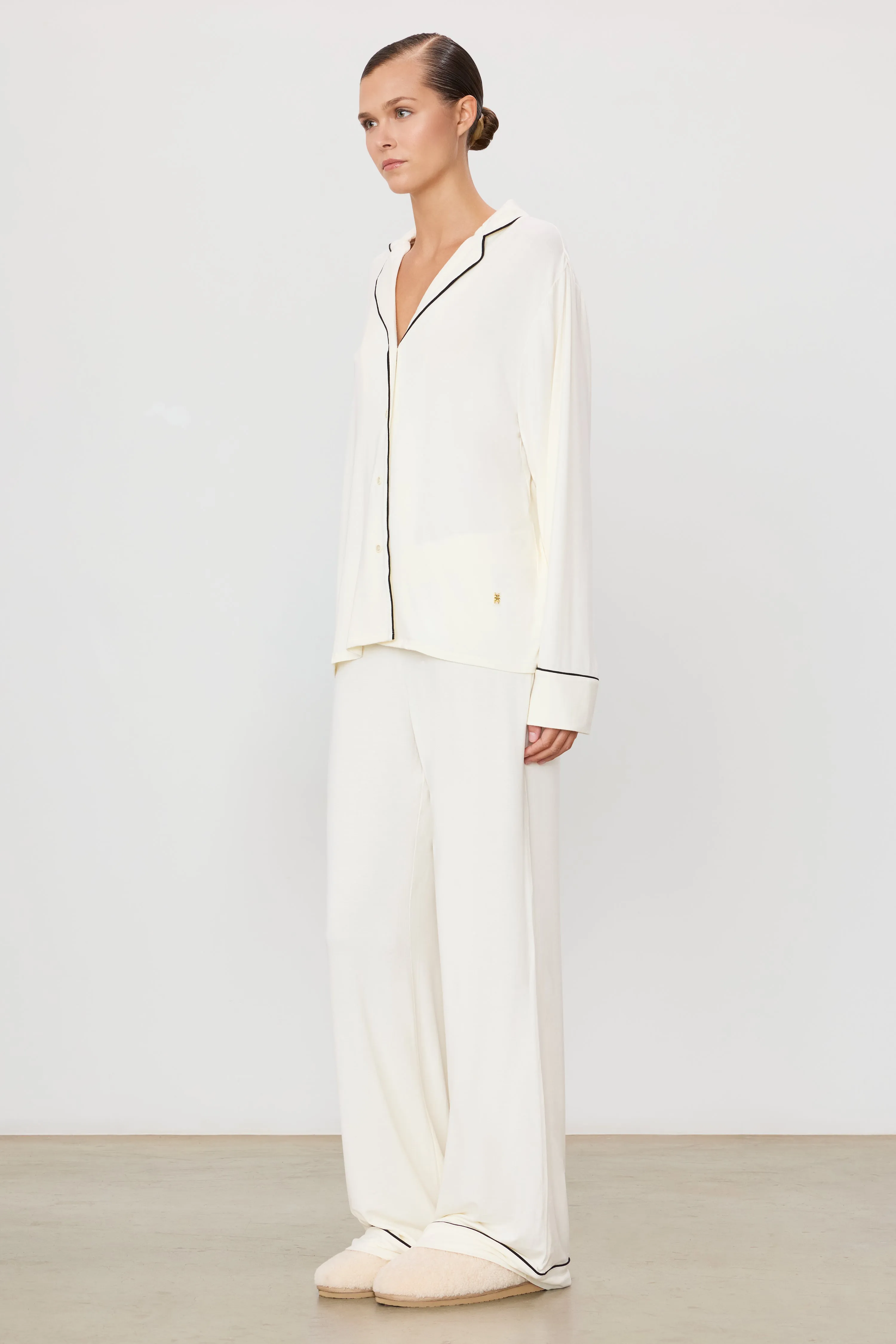 PAJAMA SET sold by Eterne product image thumbnail 3