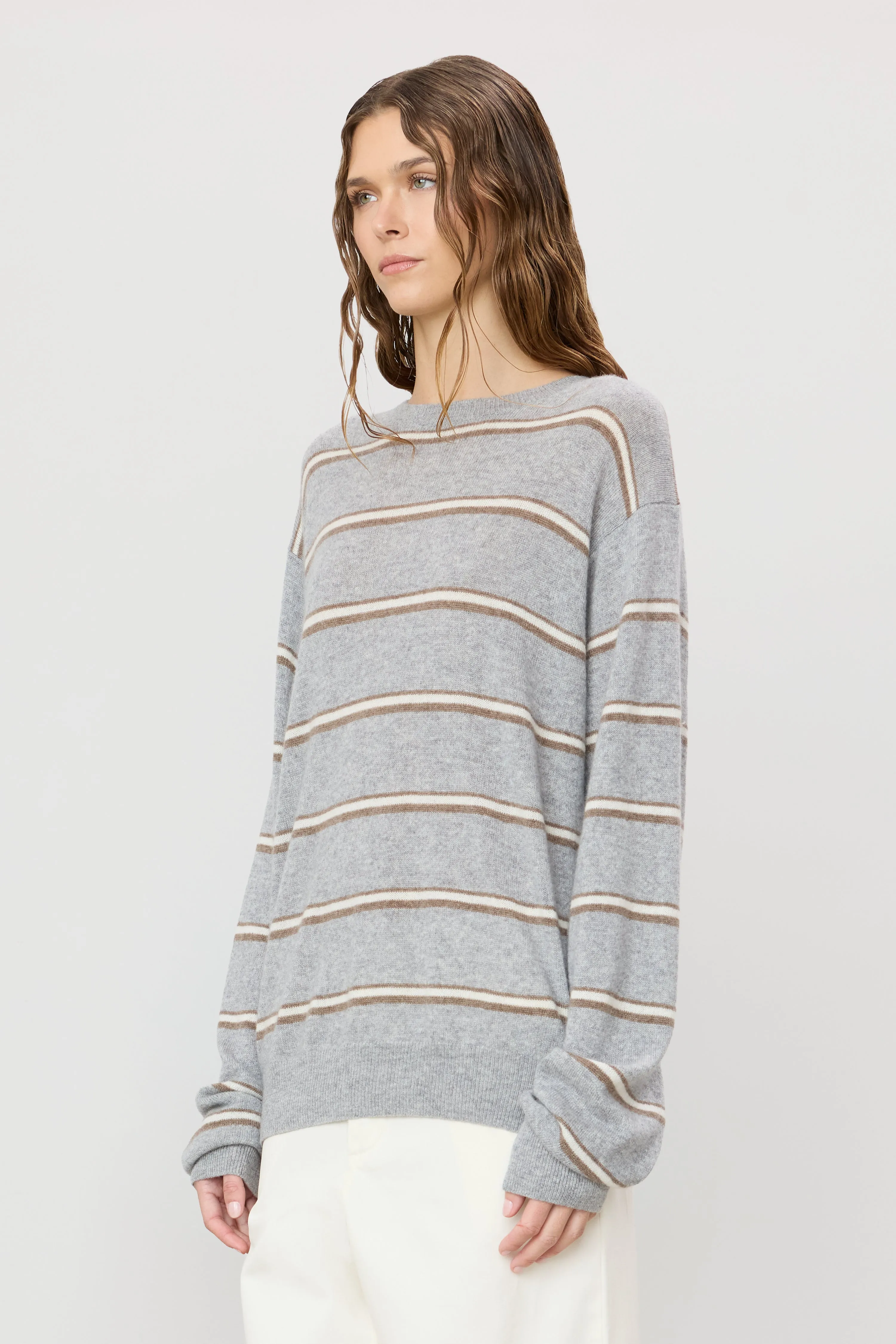 JAMES SWEATER sold by Eterne product image thumbnail 3