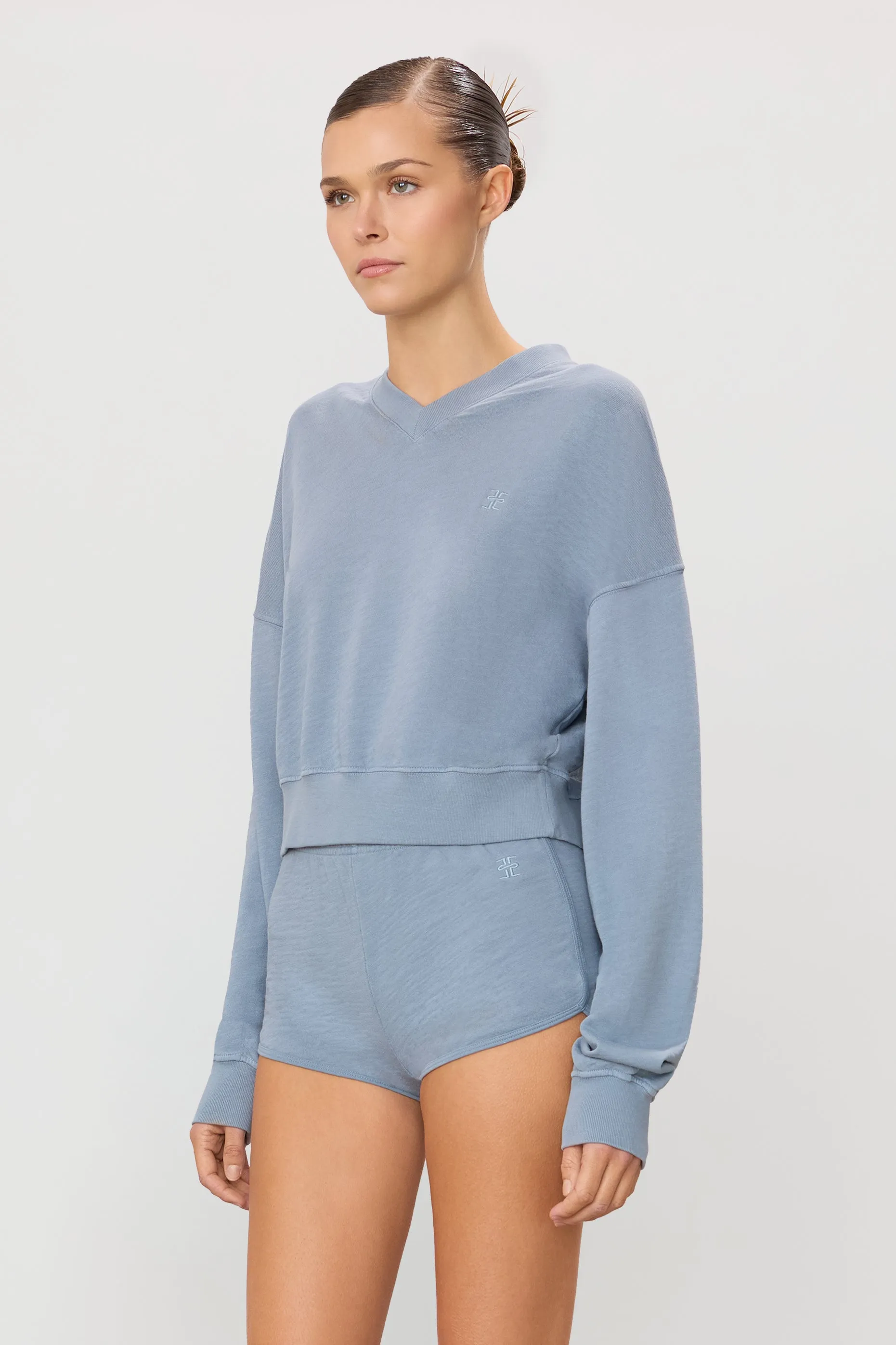 CROPPED V-NECK SWEATSHIRT sold by Eterne product image thumbnail 3