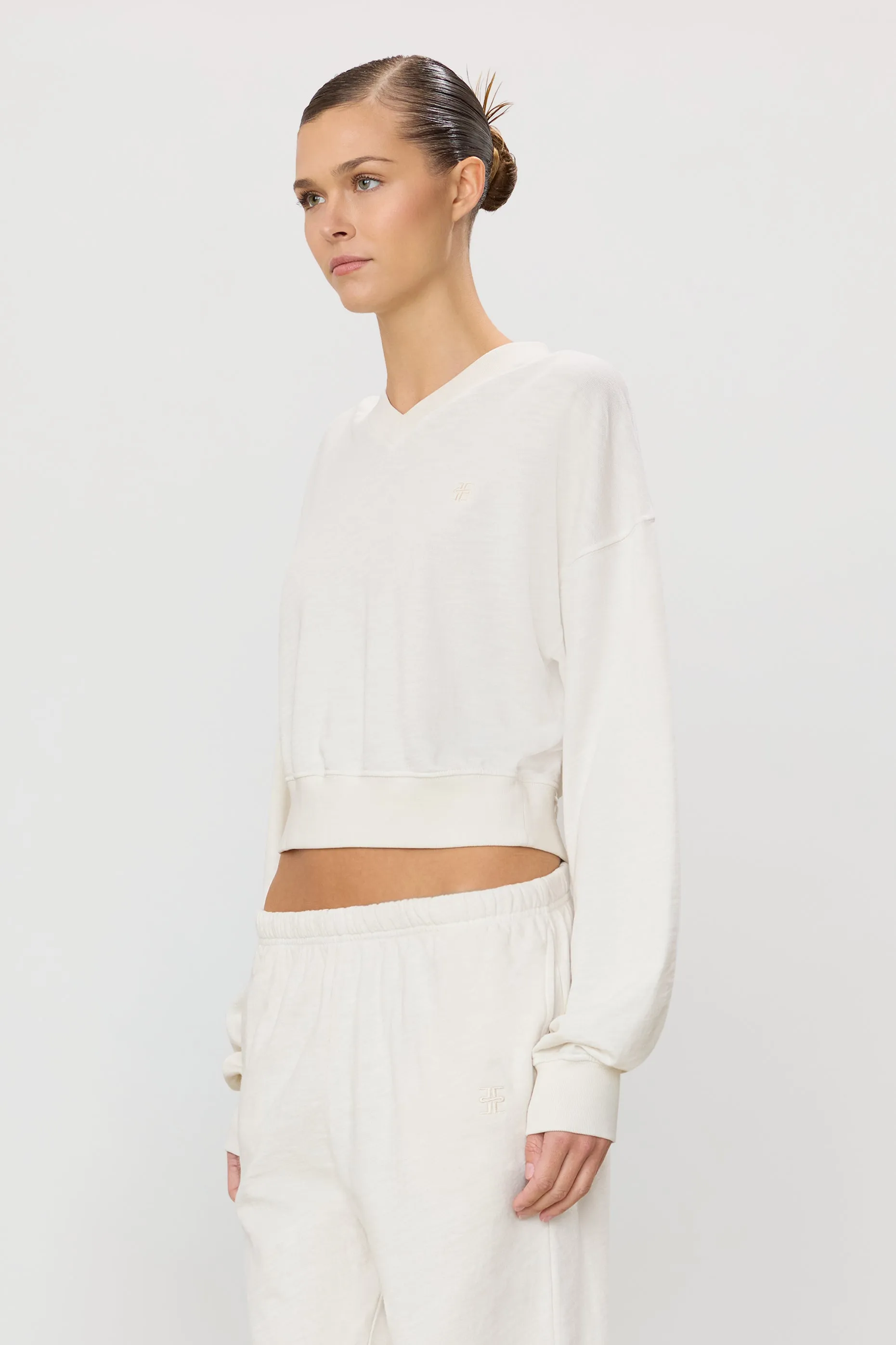 CROPPED V-NECK SWEATSHIRT sold by Eterne product image thumbnail 3