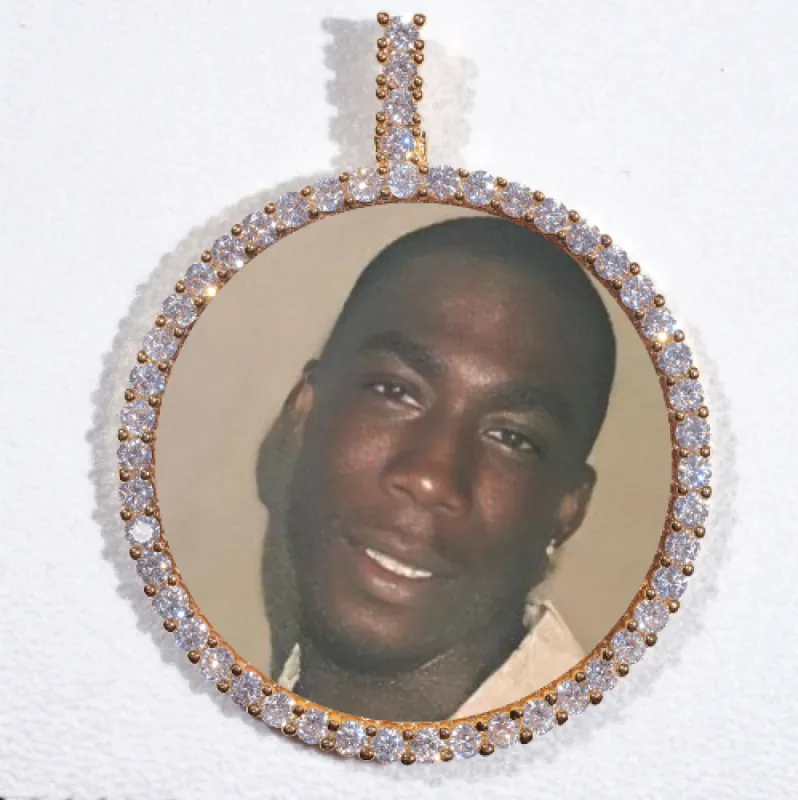 LARGE 3D CIRCLE CUSTOM PICTURE PENDANT made by The GUU Shop