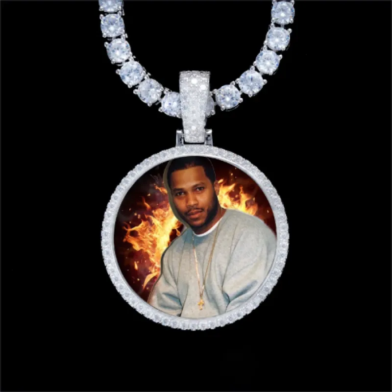 925S & VVS Moissanite 3D Circle Custom Picture Pendant made by The GUU Shop