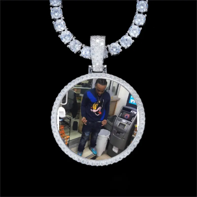 925S & VVS Moissanite 3D Circle Custom Picture Pendant made by The GUU Shop