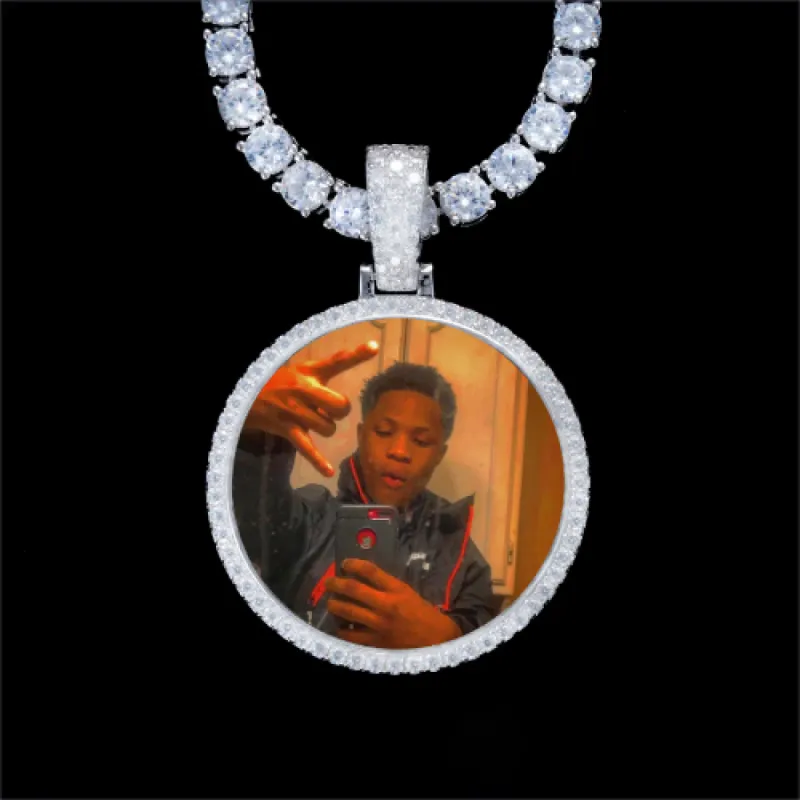 925S & VVS Moissanite 3D Circle Custom Picture Pendant sold by The GUU Shop