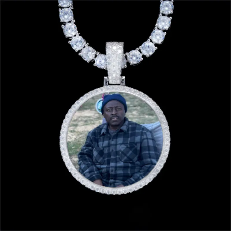 925S & VVS Moissanite 3D Circle Custom Picture Pendant sold by The GUU Shop
