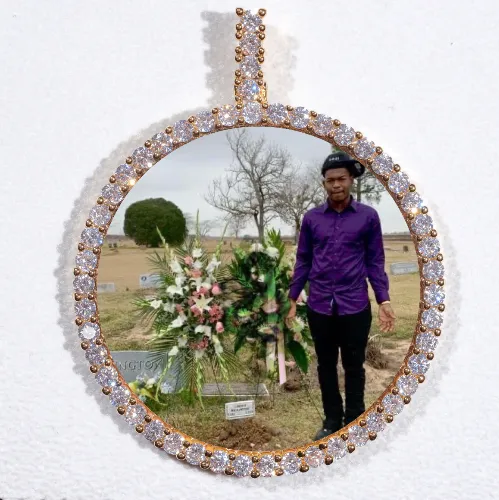 LARGE 3D CIRCLE CUSTOM PICTURE PENDANT sold by The GUU Shop