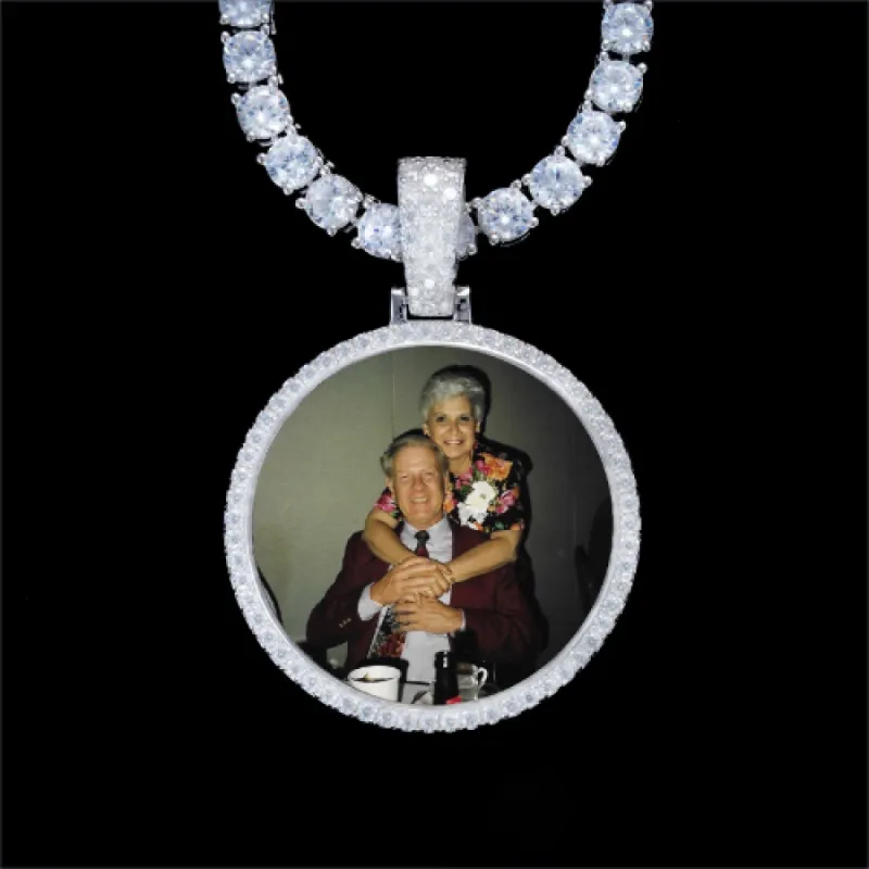 925S & VVS Moissanite 3D Circle Custom Picture Pendant sold by The GUU Shop