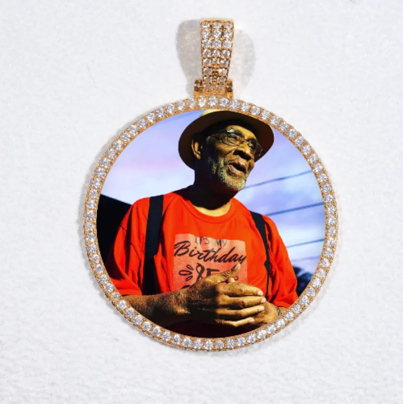 MEDIUM 3D CIRCLE CUSTOM PICTURE PENDANT sold by The GUU Shop