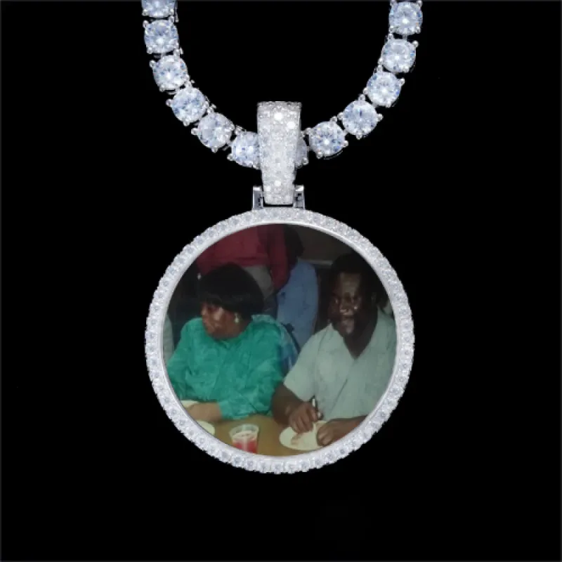 925S & VVS Moissanite 3D Circle Custom Picture Pendant sold by The GUU Shop