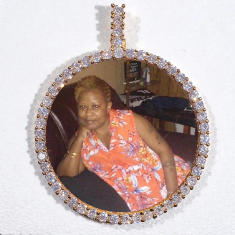 LARGE 3D CIRCLE CUSTOM PICTURE PENDANT sold by The GUU Shop