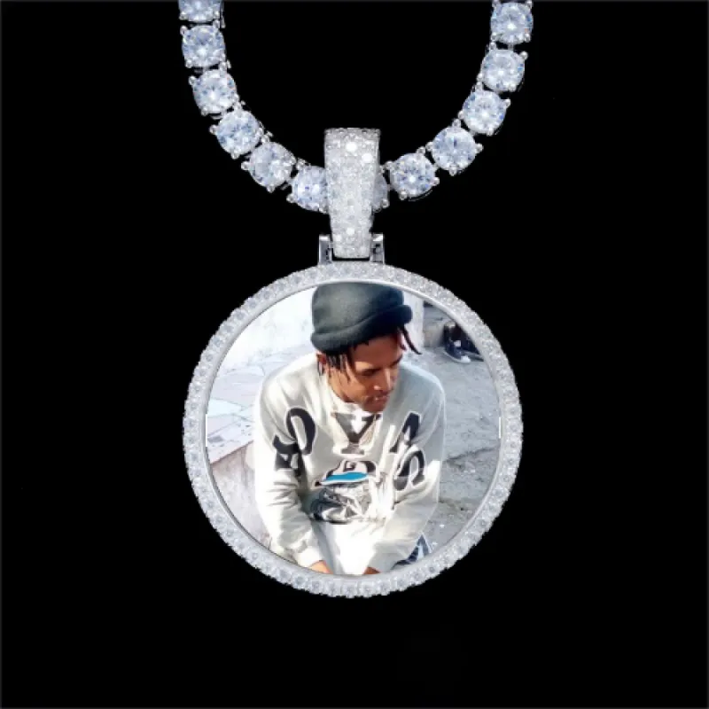 925S & VVS Moissanite 3D Circle Custom Picture Pendant made by The GUU Shop
