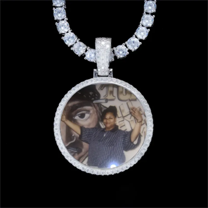 925S & VVS Moissanite 3D Circle Custom Picture Pendant sold by The GUU Shop