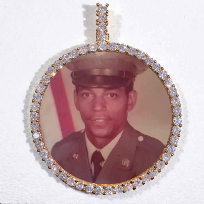 LARGE 3D CIRCLE CUSTOM PICTURE PENDANT sold by The GUU Shop