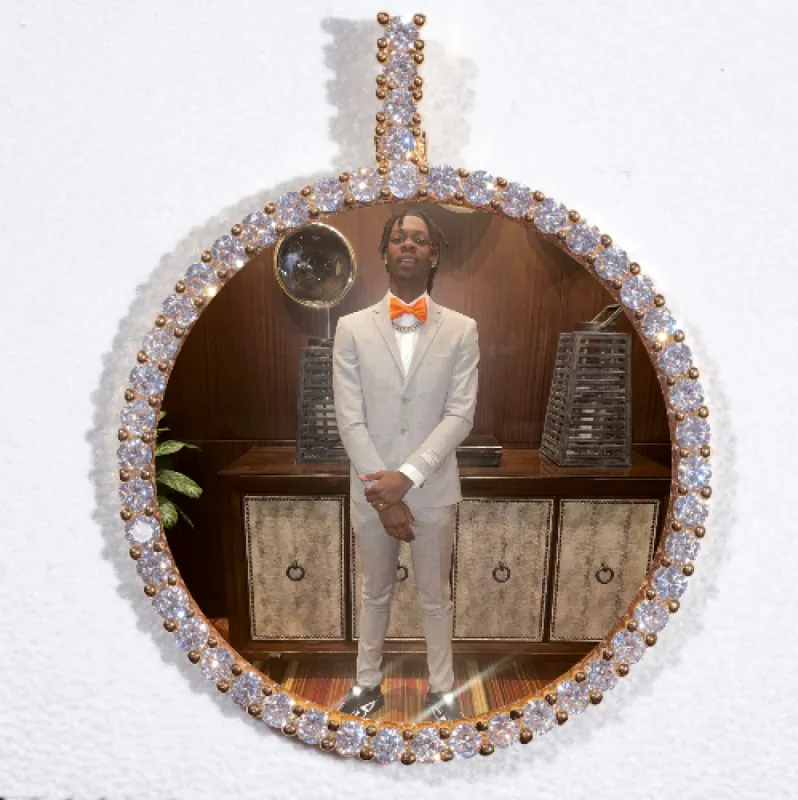 LARGE 3D CIRCLE CUSTOM PICTURE PENDANT sold by The GUU Shop