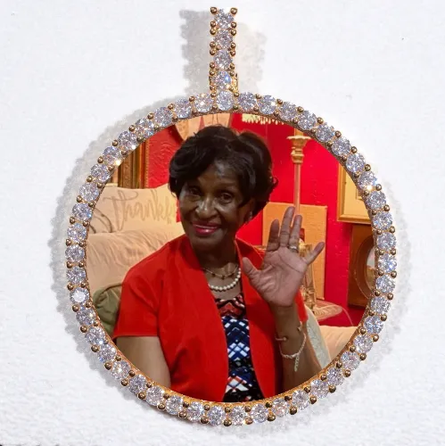 LARGE 3D CIRCLE CUSTOM PICTURE PENDANT sold by The GUU Shop