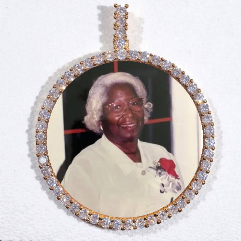 LARGE 3D CIRCLE CUSTOM PICTURE PENDANT sold by The GUU Shop