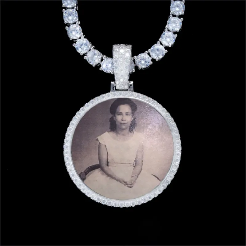 925S & VVS Moissanite 3D Circle Custom Picture Pendant sold by The GUU Shop