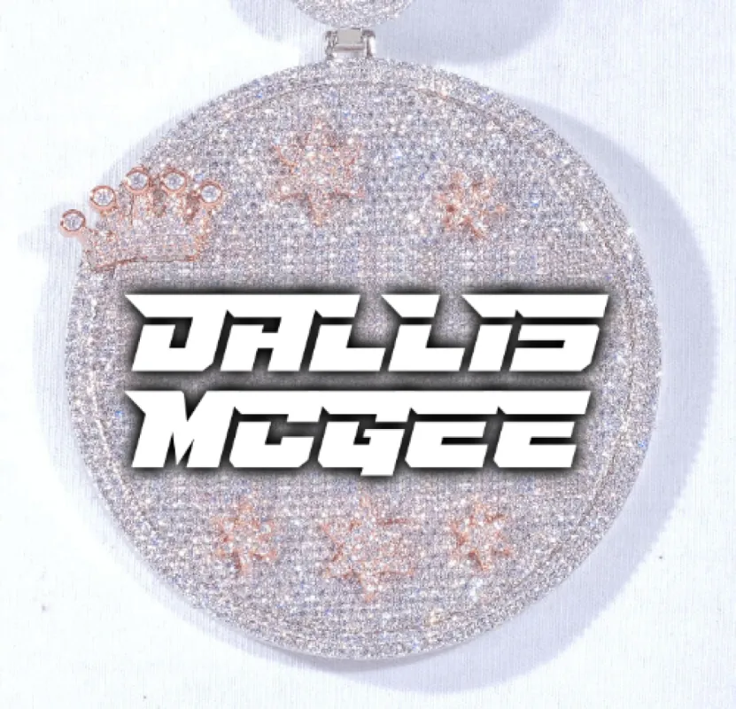 CUSTOM LETTER NECKLACE 3D BIG CROWN DISC made by The GUU Shop