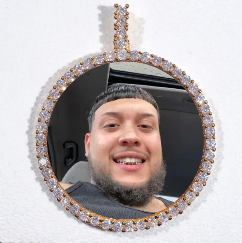 LARGE 3D CIRCLE CUSTOM PICTURE PENDANT made by The GUU Shop