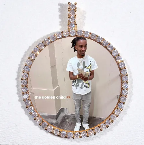 LARGE 3D CIRCLE CUSTOM PICTURE PENDANT sold by The GUU Shop