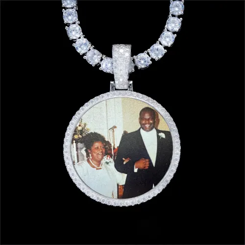 925S & VVS Moissanite 3D Circle Custom Picture Pendant sold by The GUU Shop