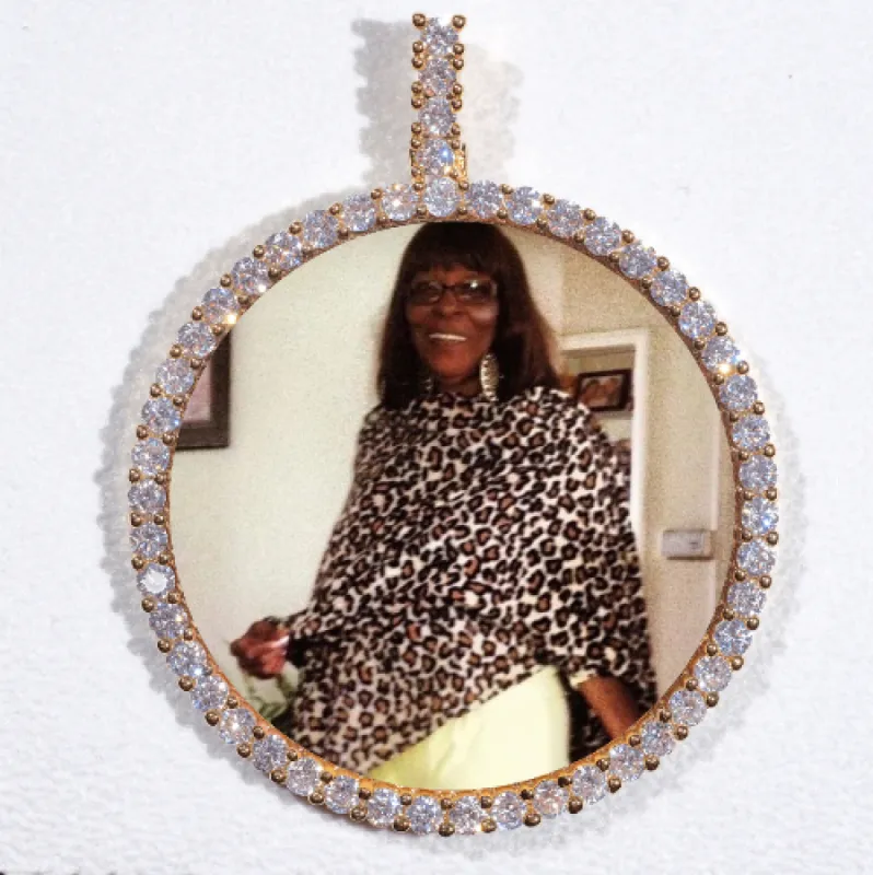 LARGE 3D CIRCLE CUSTOM PICTURE PENDANT sold by The GUU Shop