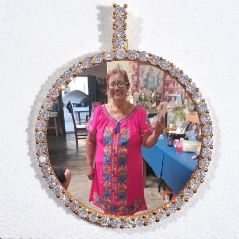 LARGE 3D CIRCLE CUSTOM PICTURE PENDANT sold by The GUU Shop