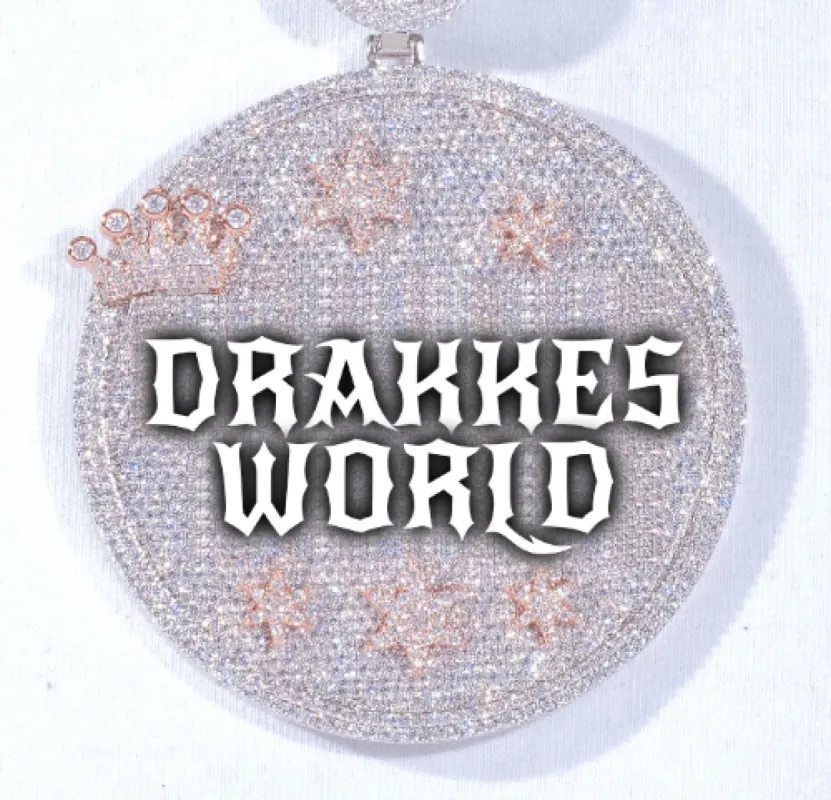 CUSTOM LETTER NECKLACE 3D BIG CROWN DISC made by The GUU Shop