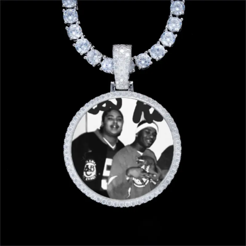 925S & VVS Moissanite 3D Circle Custom Picture Pendant sold by The GUU Shop