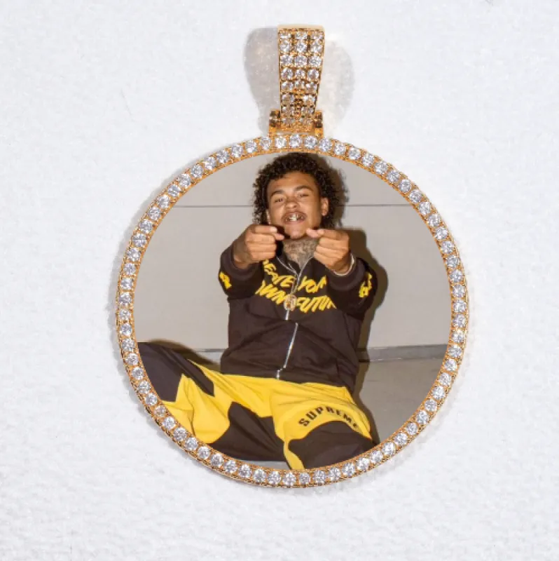 MEDIUM 3D CIRCLE CUSTOM PICTURE PENDANT made by The GUU Shop