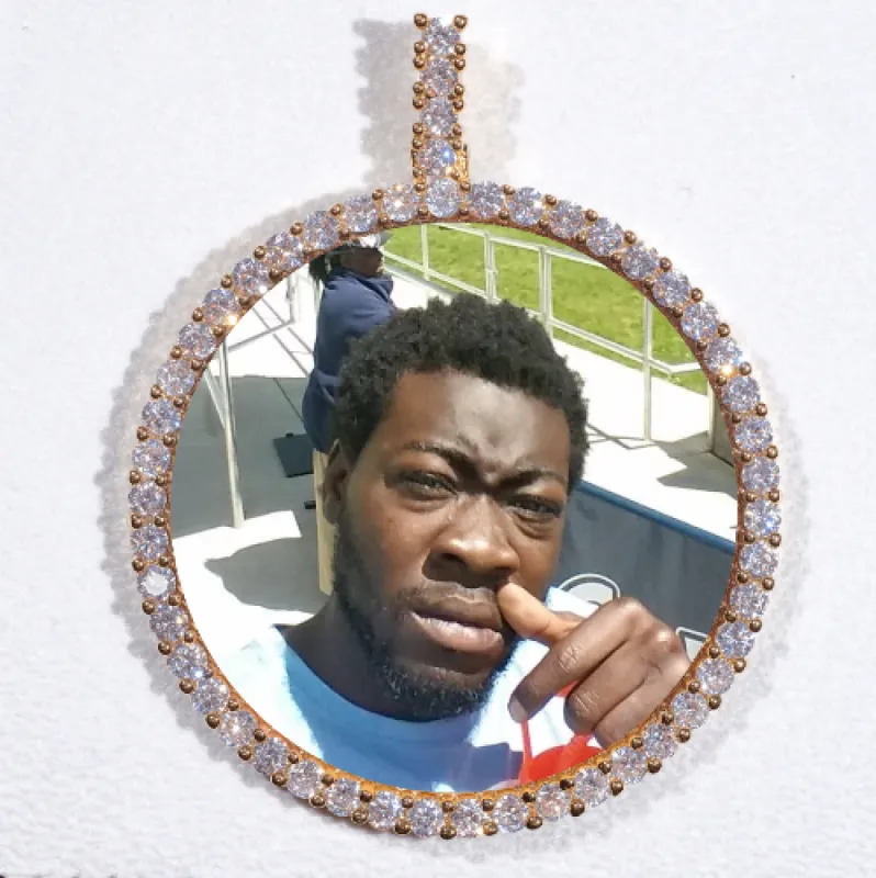 LARGE 3D CIRCLE CUSTOM PICTURE PENDANT made by The GUU Shop