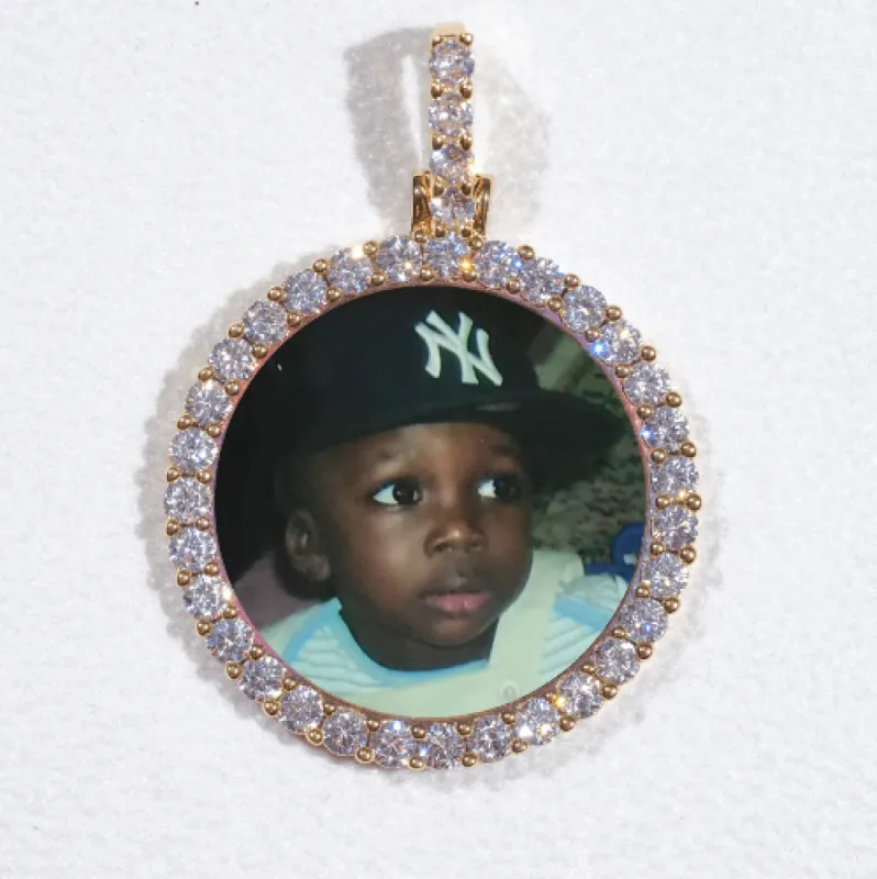 3D CIRCLE CUSTOM PICTURE PENDANT SMALL SIZE made by The GUU Shop