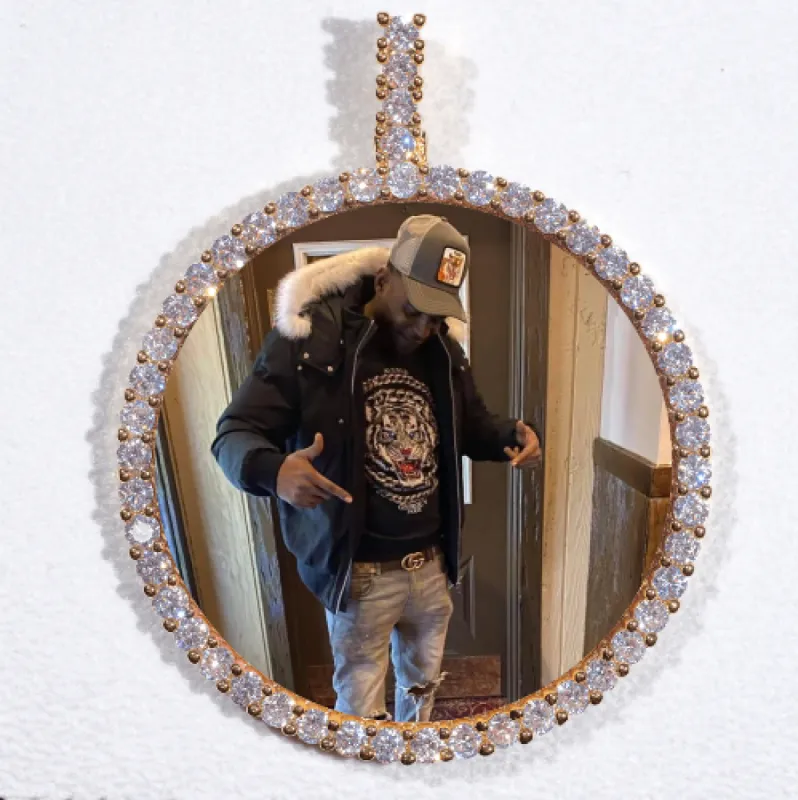 LARGE 3D CIRCLE CUSTOM PICTURE PENDANT sold by The GUU Shop