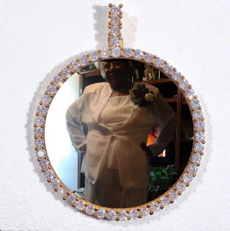 LARGE 3D CIRCLE CUSTOM PICTURE PENDANT sold by The GUU Shop