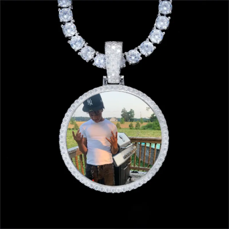 925S & VVS Moissanite 3D Circle Custom Picture Pendant sold by The GUU Shop