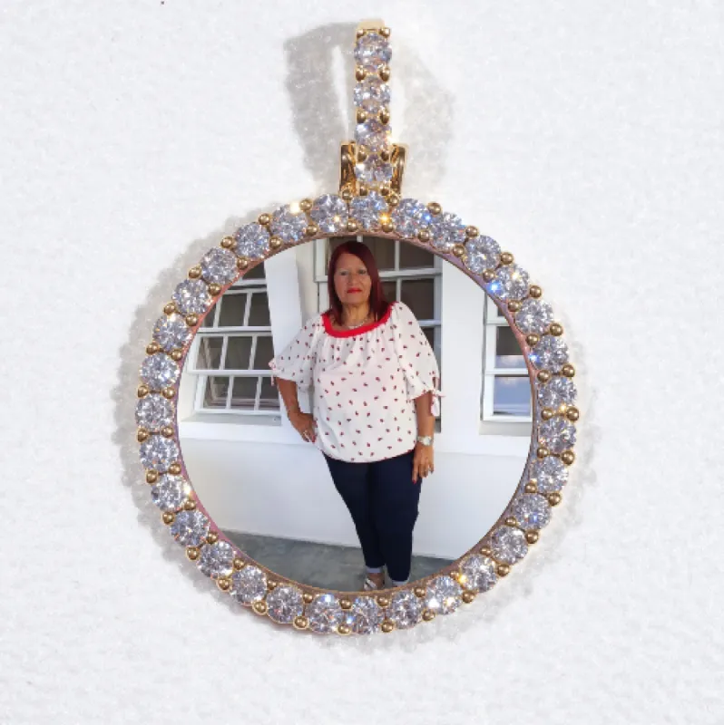 3D CIRCLE CUSTOM PICTURE PENDANT SMALL SIZE sold by The GUU Shop