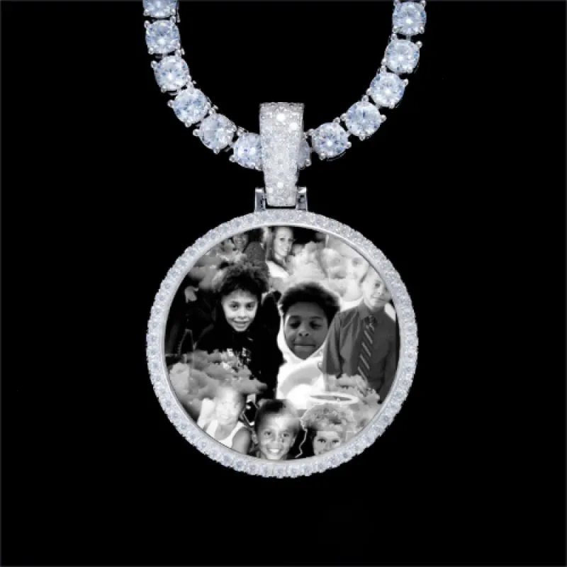 925S & VVS Moissanite 3D Circle Custom Picture Pendant made by The GUU Shop