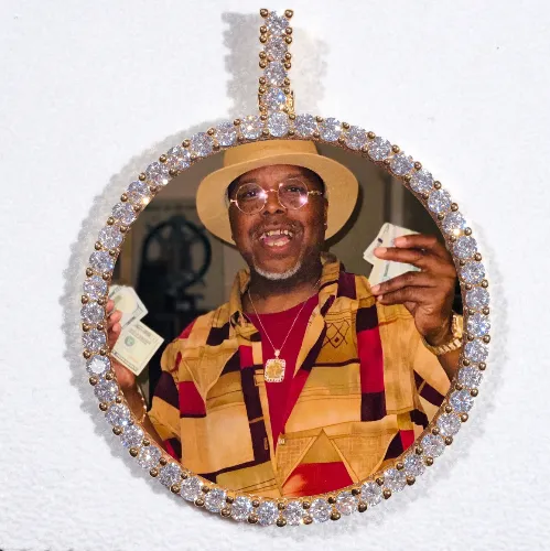 LARGE 3D CIRCLE CUSTOM PICTURE PENDANT sold by The GUU Shop