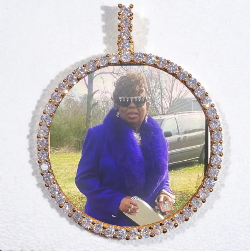 LARGE 3D CIRCLE CUSTOM PICTURE PENDANT sold by The GUU Shop