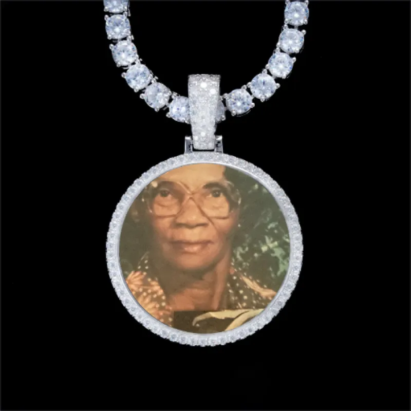 925S & VVS Moissanite 3D Circle Custom Picture Pendant sold by The GUU Shop