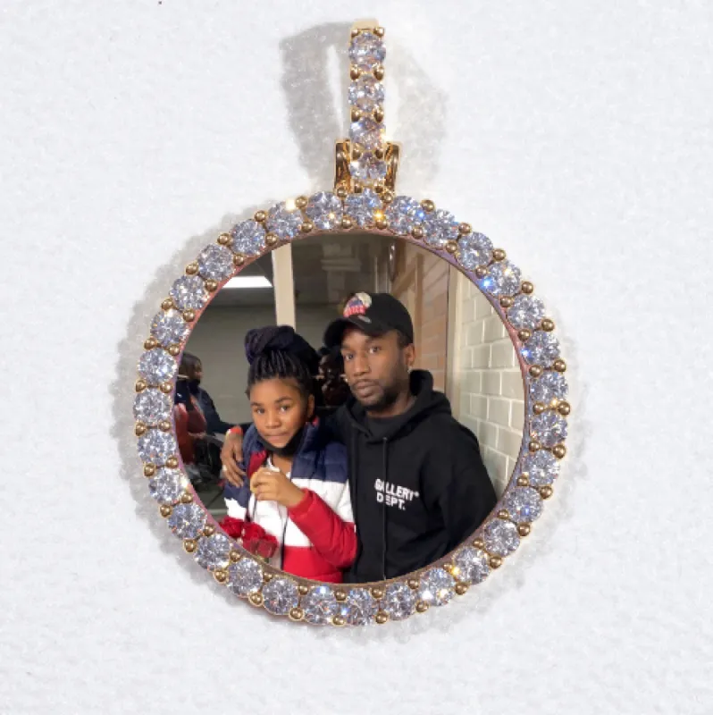 3D CIRCLE CUSTOM PICTURE PENDANT SMALL SIZE sold by The GUU Shop