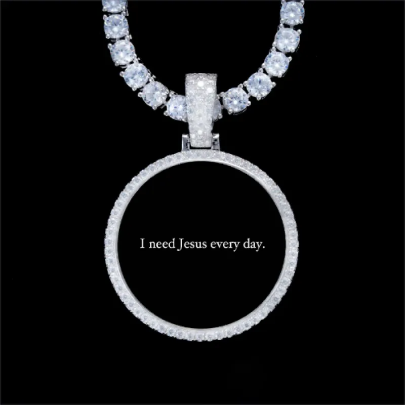 925S & VVS Moissanite 3D Circle Custom Picture Pendant made by The GUU Shop