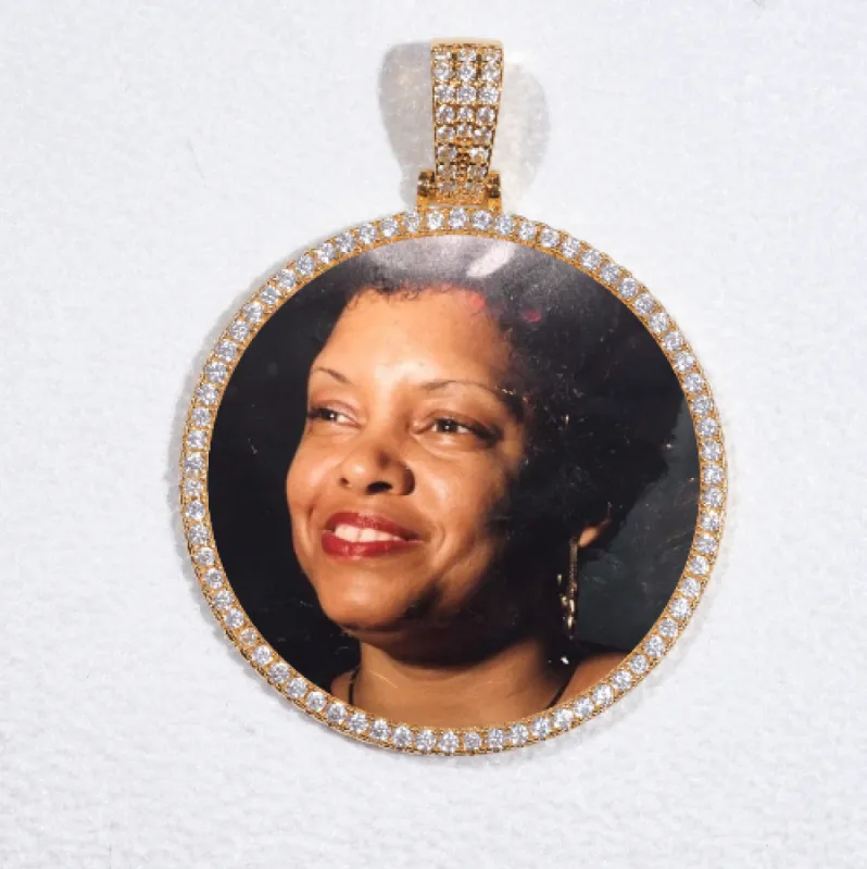 MEDIUM 3D CIRCLE CUSTOM PICTURE PENDANT sold by The GUU Shop