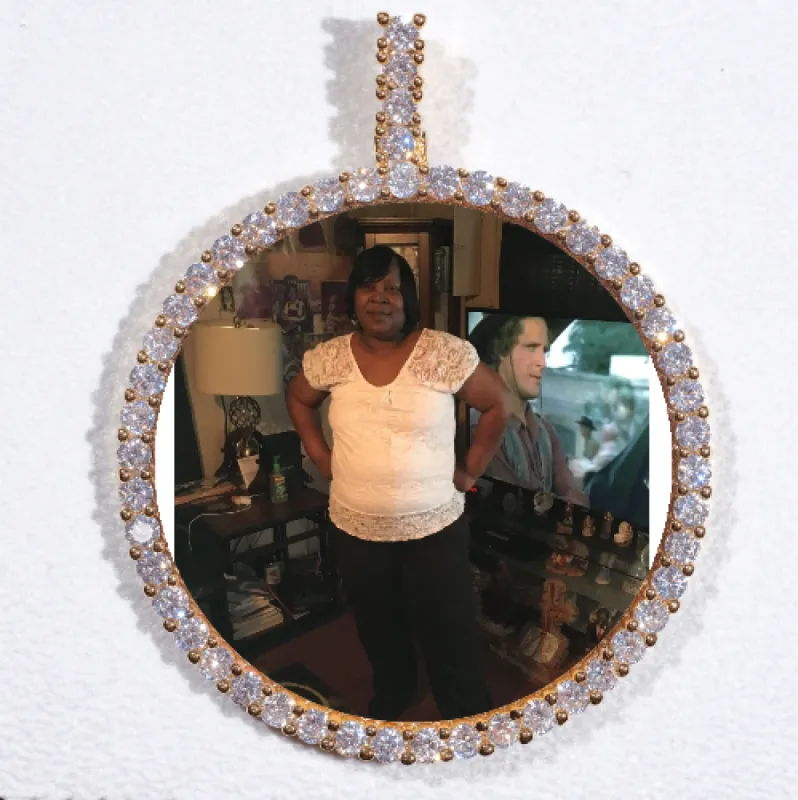 LARGE 3D CIRCLE CUSTOM PICTURE PENDANT sold by The GUU Shop