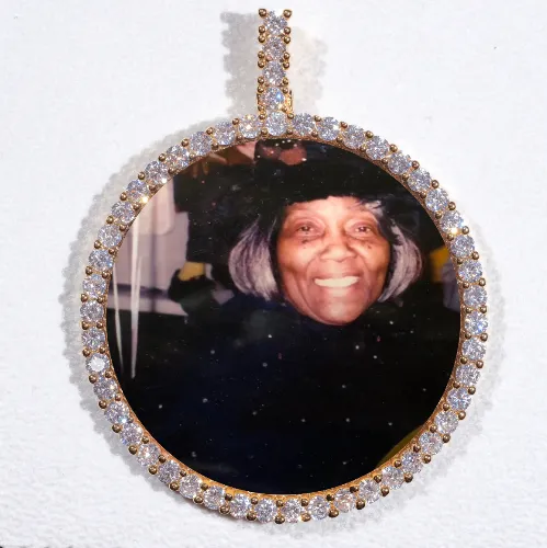 LARGE 3D CIRCLE CUSTOM PICTURE PENDANT sold by The GUU Shop