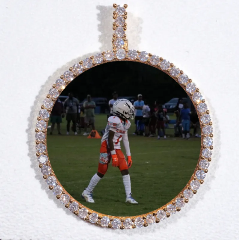 LARGE 3D CIRCLE CUSTOM PICTURE PENDANT made by The GUU Shop