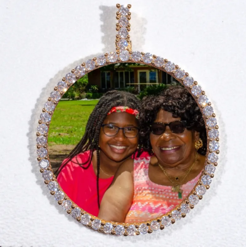 LARGE 3D CIRCLE CUSTOM PICTURE PENDANT sold by The GUU Shop