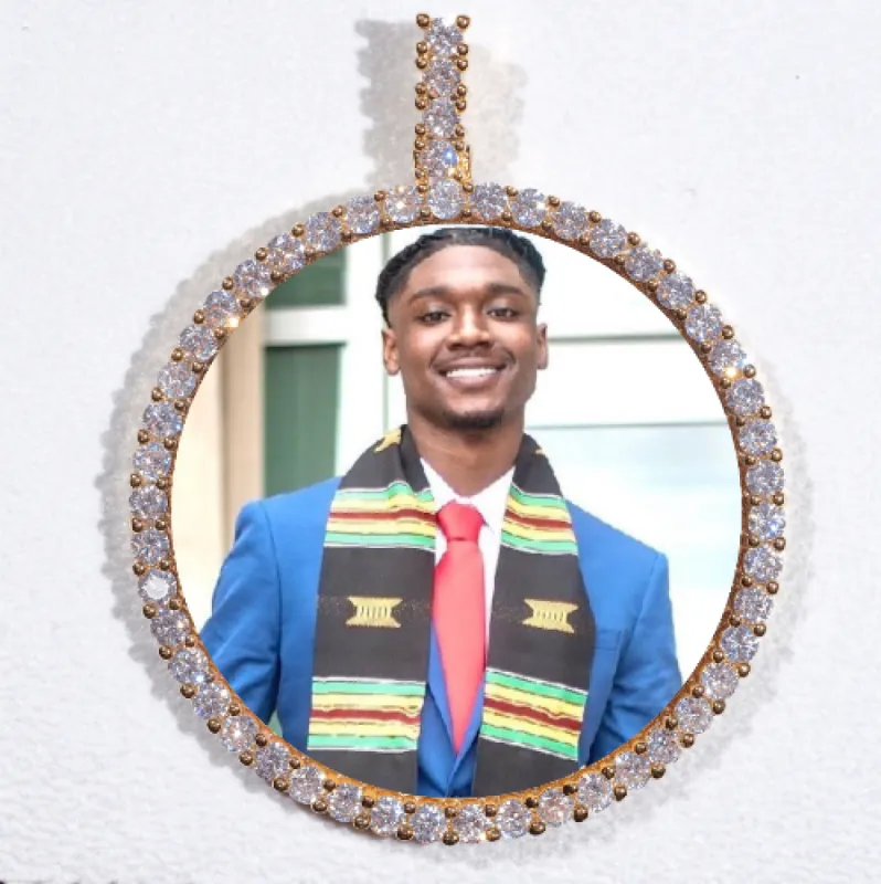 LARGE 3D CIRCLE CUSTOM PICTURE PENDANT made by The GUU Shop